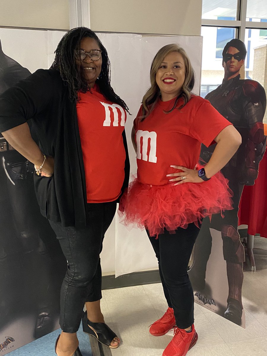 MrsSBerry1's tweet photo. We are in this together!!! #CISDbettertogether https://t.co/f1chqL5V5q