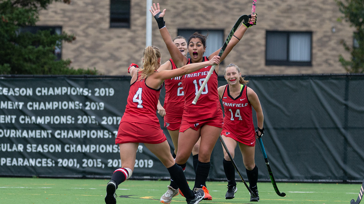 FairfieldStags's tweet photo. Malen Iglesias is a nominee for @NCAA Woman of the Year‼️

➡️ https://t.co/VBnPWyTkND

Iglesias was named NEC Player of the Year and NEC Fall Scholar-Athlete of the Year for the @necfhockey champs from @Stags_FH

#WeAreStags #NCAAWOTY 🤘🏑 https://t.co/wNE5HFkkLn