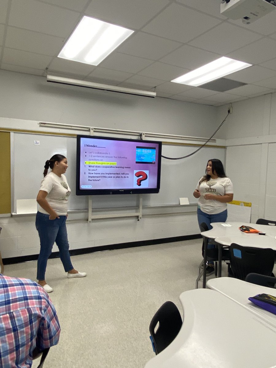 #aldineseed22 Building a classroom community through cooperative learning. ⁦<a href="/delgadong94/">Altagracia H Delgado</a>⁩