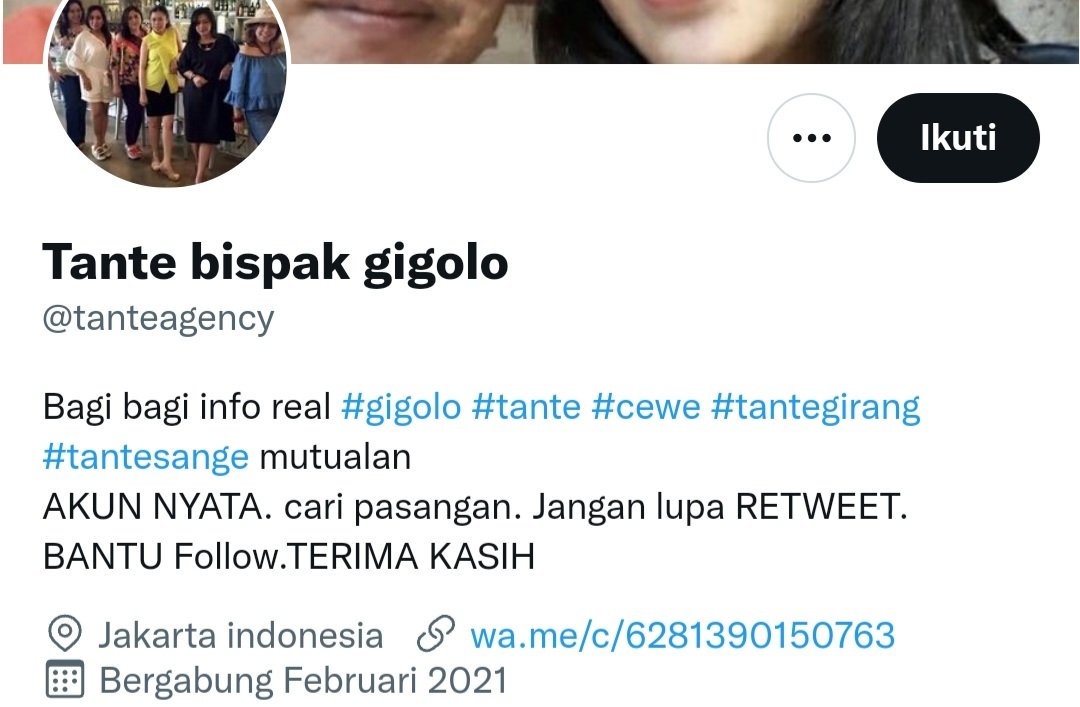 TnteTrustedTIPU's tweet photo. ⚠️WASPADA PENIPUAN yg ngaku2 bs kenalin ke 'Tante' oleh @tanteagency @agency_tante WA 081390150763⚠️
Modusnya : 
- Uang member 
- Dikasih SS chat WA palsu seolah2 si penipu abis chat sm 'Tante'
- Utk dikenalin sm 'Tante' diminta Trsfer Lg trs diBLOK! @Abdura_45928829 @Kelvinbeta3 https://t.co/WV6rDwWEdy