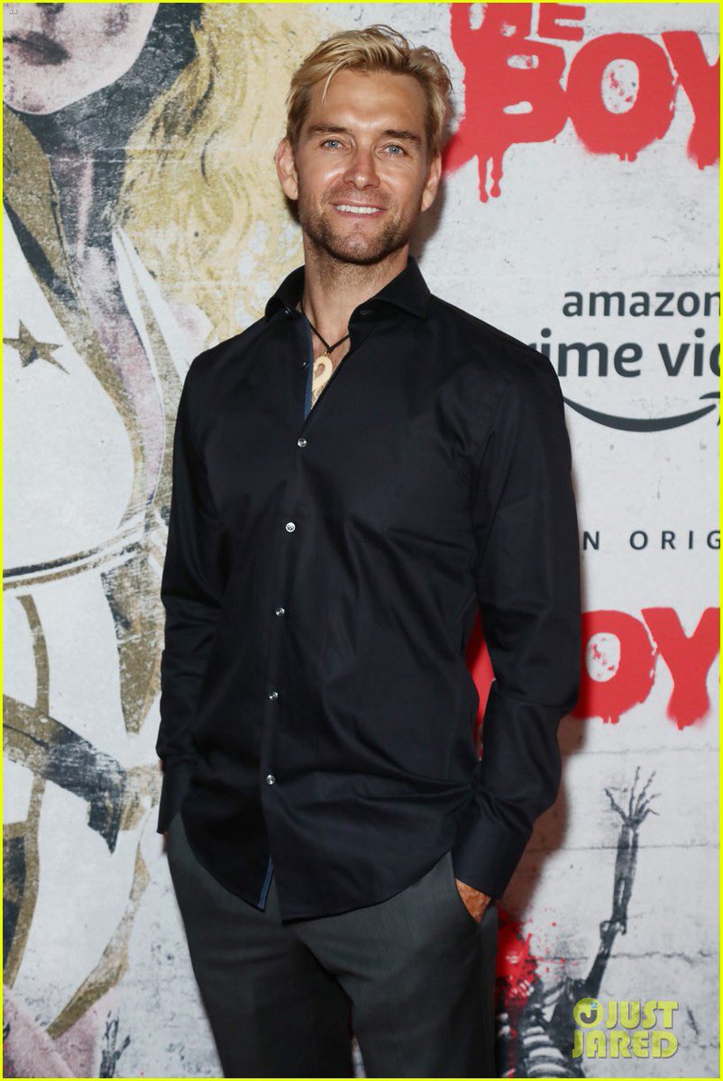 MagicanMad's tweet photo. I don’t want to fan cast but after seeing Resident Evil Netflix, Can we jus make Antony Starr, Wesker please? https://t.co/vA8zT0W6fQ