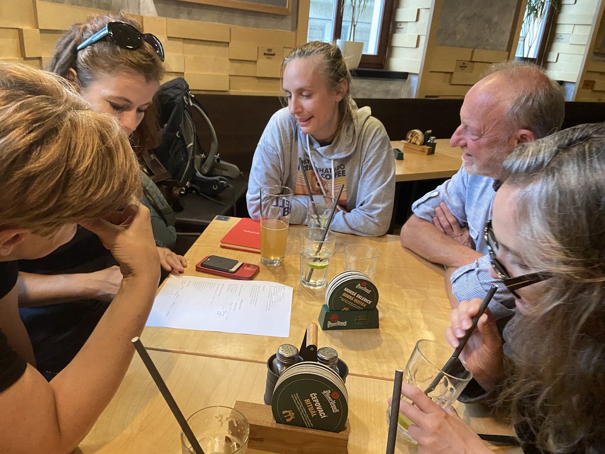 julieinprague's tweet photo. When u go out with your team & still have to do homework. Thanks my language family for your help 🤗
#UOCBTech #teamwork #learningczech https://t.co/xkgLYomPhU
