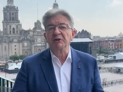 BFMTV's tweet photo. 🔴 EN DIRECT
"Je suis frappé par son indifférence à la souffrance sociale": Pour Mélenchon, Macron est dans le "défi" et "l'agression"
https://t.co/7VxcEdSgFM https://t.co/ZlQERwf557