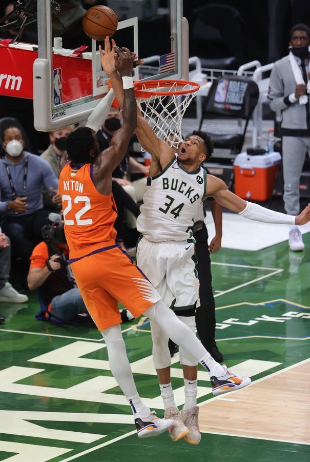 Ballislife.com tweet media