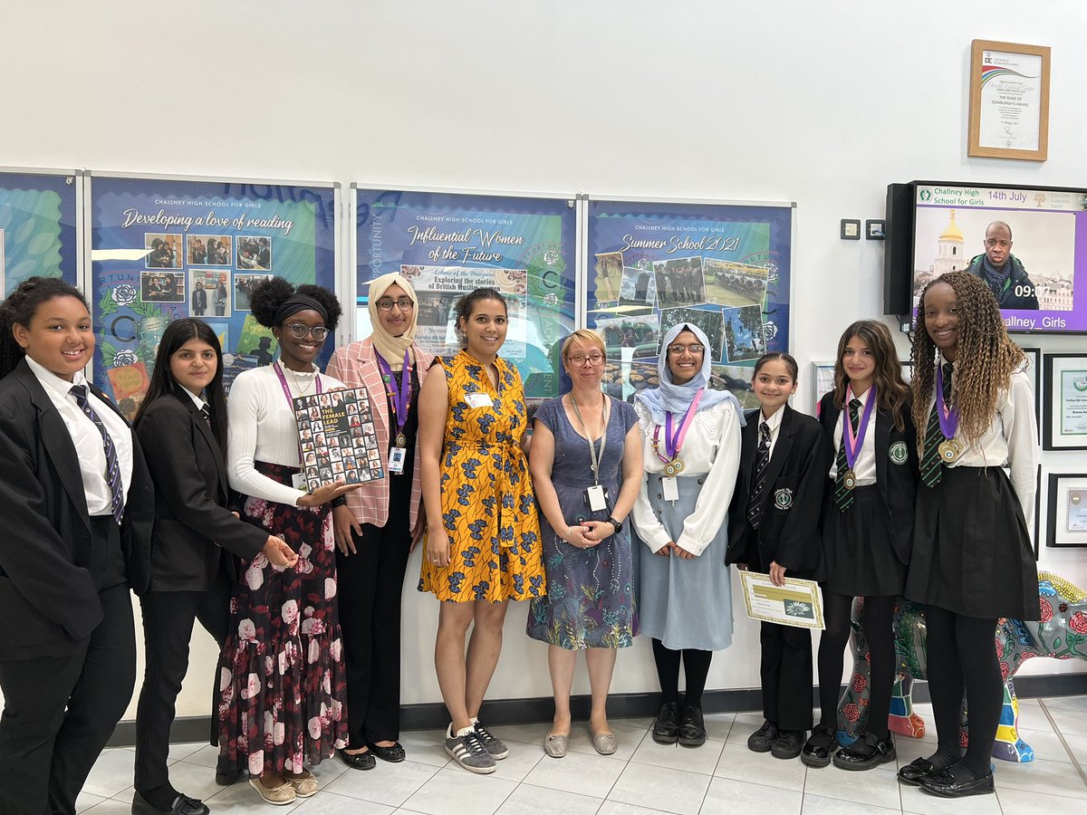 JawairiyaT's tweet photo. A huge thank you to @SarahOwen_ @amsy981 @Vickyfarleigh and Tarah from @the_female_lead for speaking with our girls today. Our influential girls definitely heard from lots of influential women today. 

#Womensfestival https://t.co/9XGDtflRz2