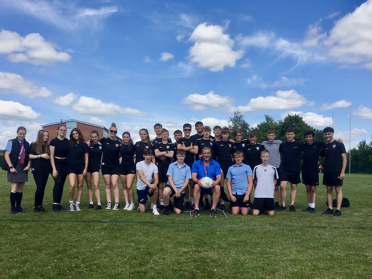 caerleongirlspe's tweet photo. Some of our wonderful Y10 GCSE group enjoying the weather after exams & coursework last week😎#teamSav #teamMogs
@Caerleonboyspe @CCSYear10 https://t.co/uHvp8lJThT