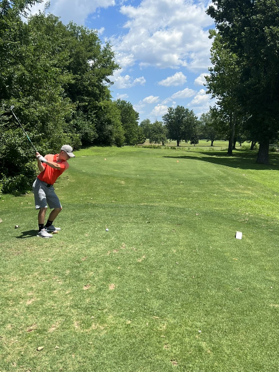 Smyrna High Golf tweet media