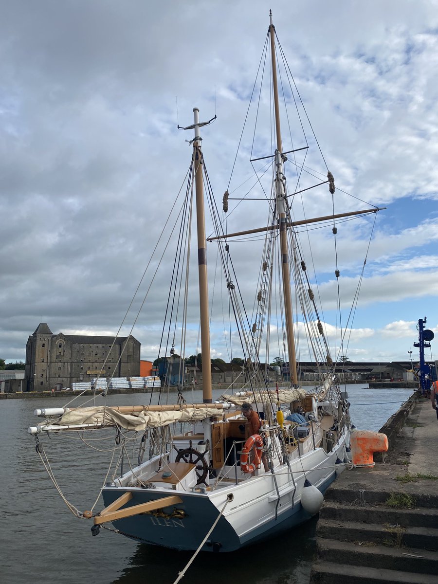 Ilen Marine School tweet media