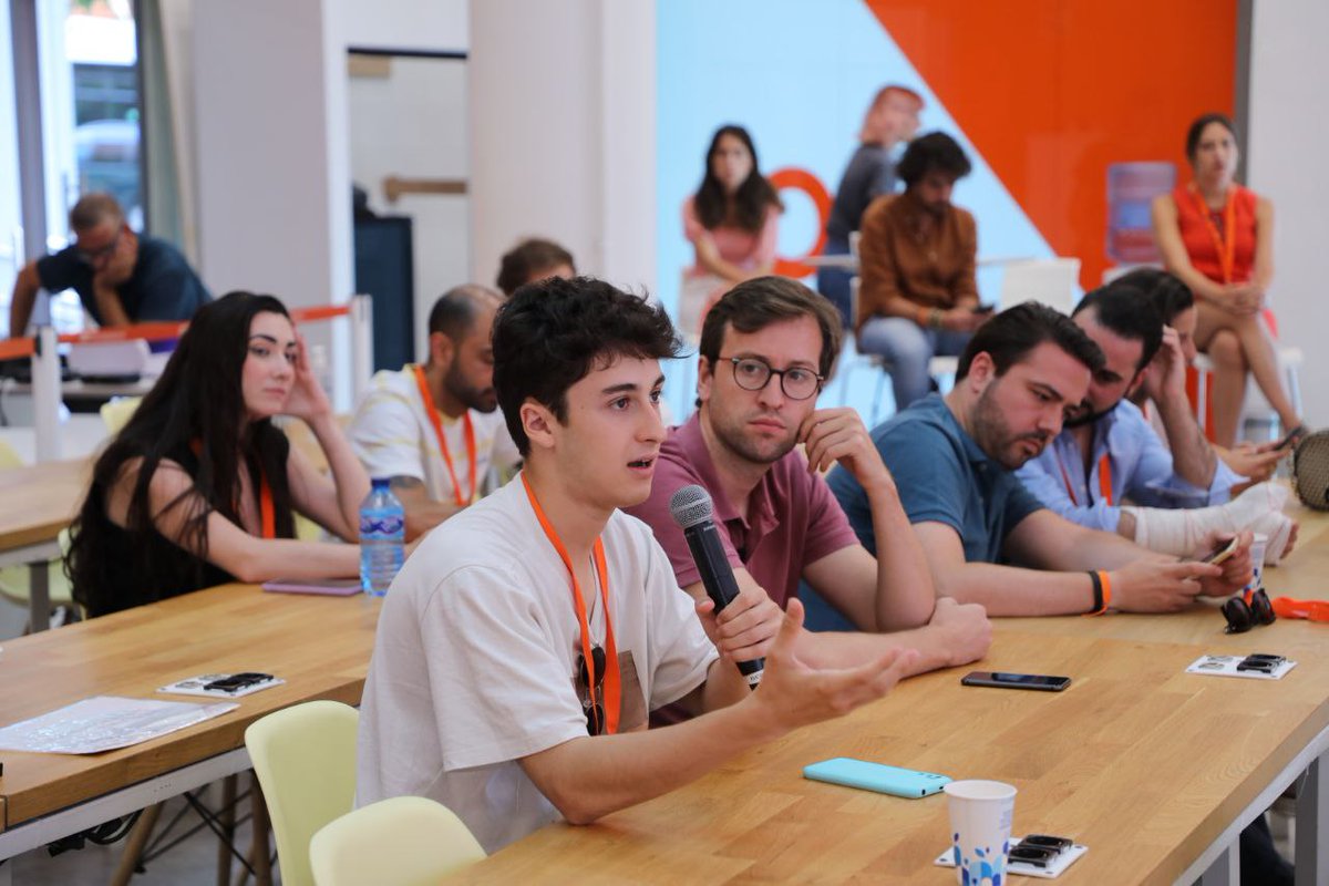 Refundacion_Lib's tweet photo. Gracias a los que habéis participado esta tarde en el Encuentro para la Refundación Liberal.

La voz de los @jovenesCs será decisiva para relanzar este proyecto. Su inconformismo y valentía serán el motor de las mejores propuestas para España. ¡Seguimos! https://t.co/s8a6lcKSyJ