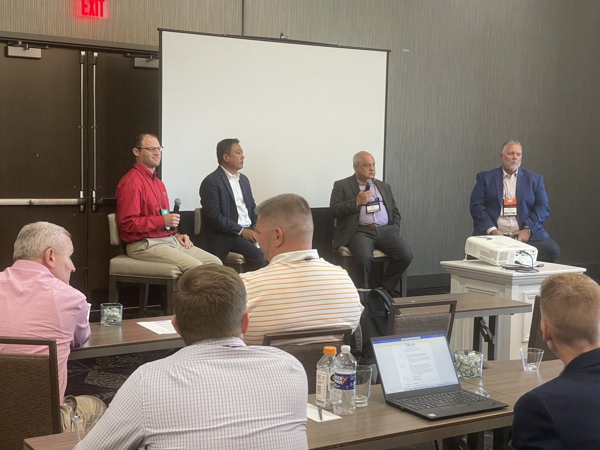 IWLA_CEO's tweet photo. “It Takes Tech” to handle fulfillment for your customers, says the crack panel during #IWLAFulfillment in Charlotte. @IWLA_US https://t.co/OvhKq0fDvu