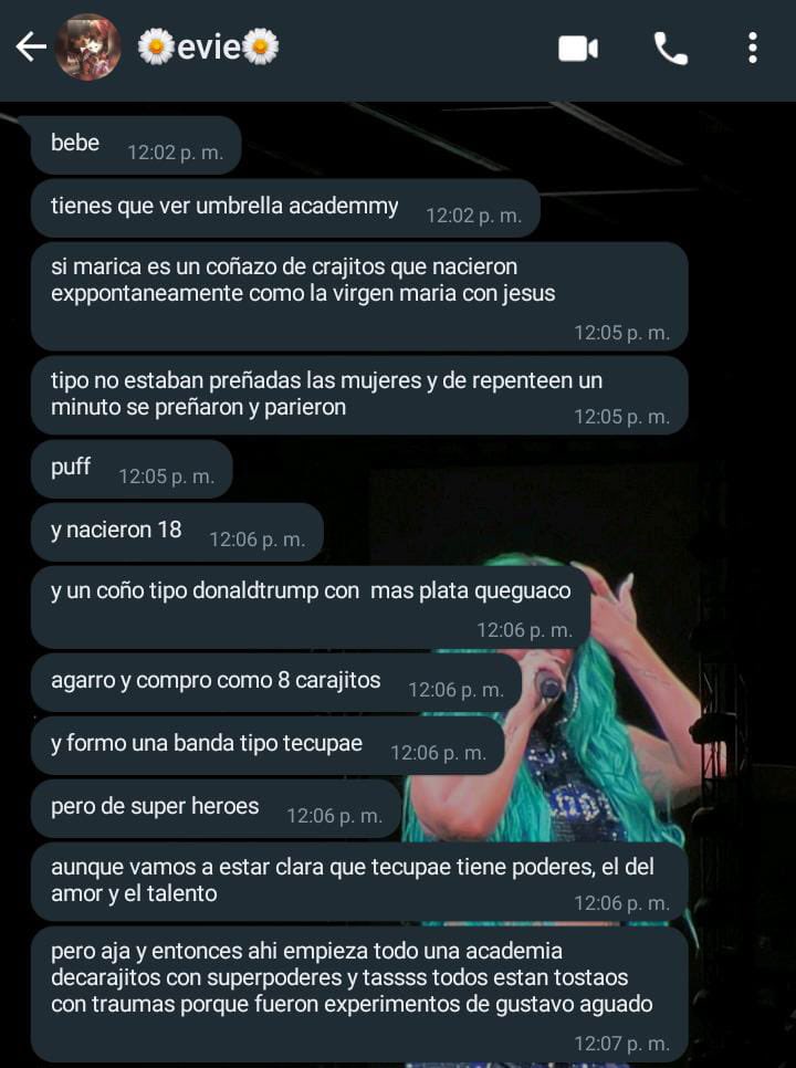 majolazerr's tweet image. mis amigas y sus ocurrencias tan especificas me alegran la vida 😂💜 @Tecupae @OficialGuaco