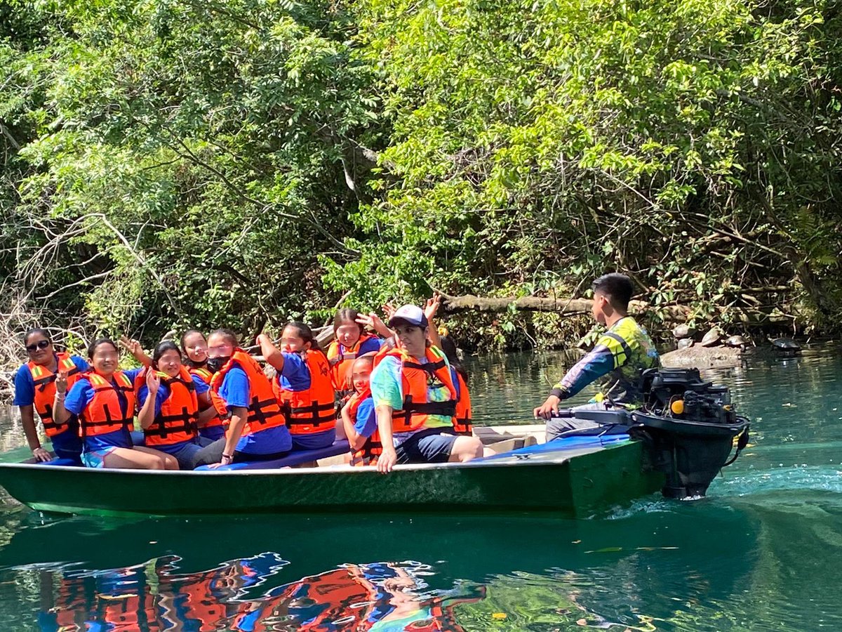 dif_tam's tweet photo. Niñas y niños de la Casa Hogar del #DIFTam disfrutaron de uno de los atractivos turísticos naturales que ofrece #Tamaulipas como la #Bocatoma de #GómezFarías como parte de las actividades recreativas que se realizan en este centro #niñasyniñosfelices #niñeztamaulipeca https://t.co/I2wD2fNuJ2