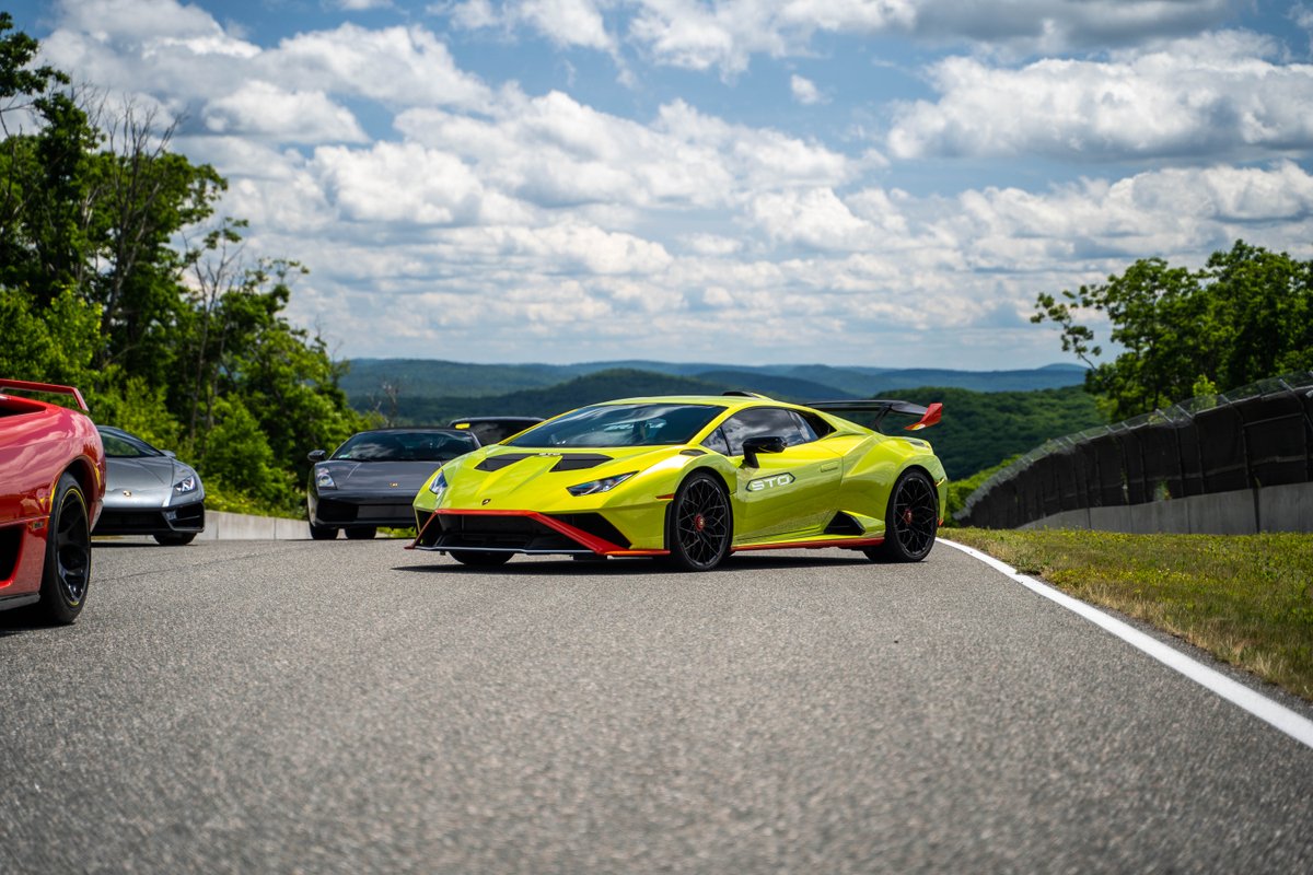 Lamborghini Boston tweet media