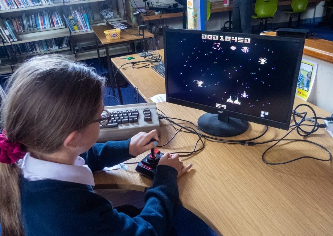 Thomas Mills High School and Sixth Form Library tweet media