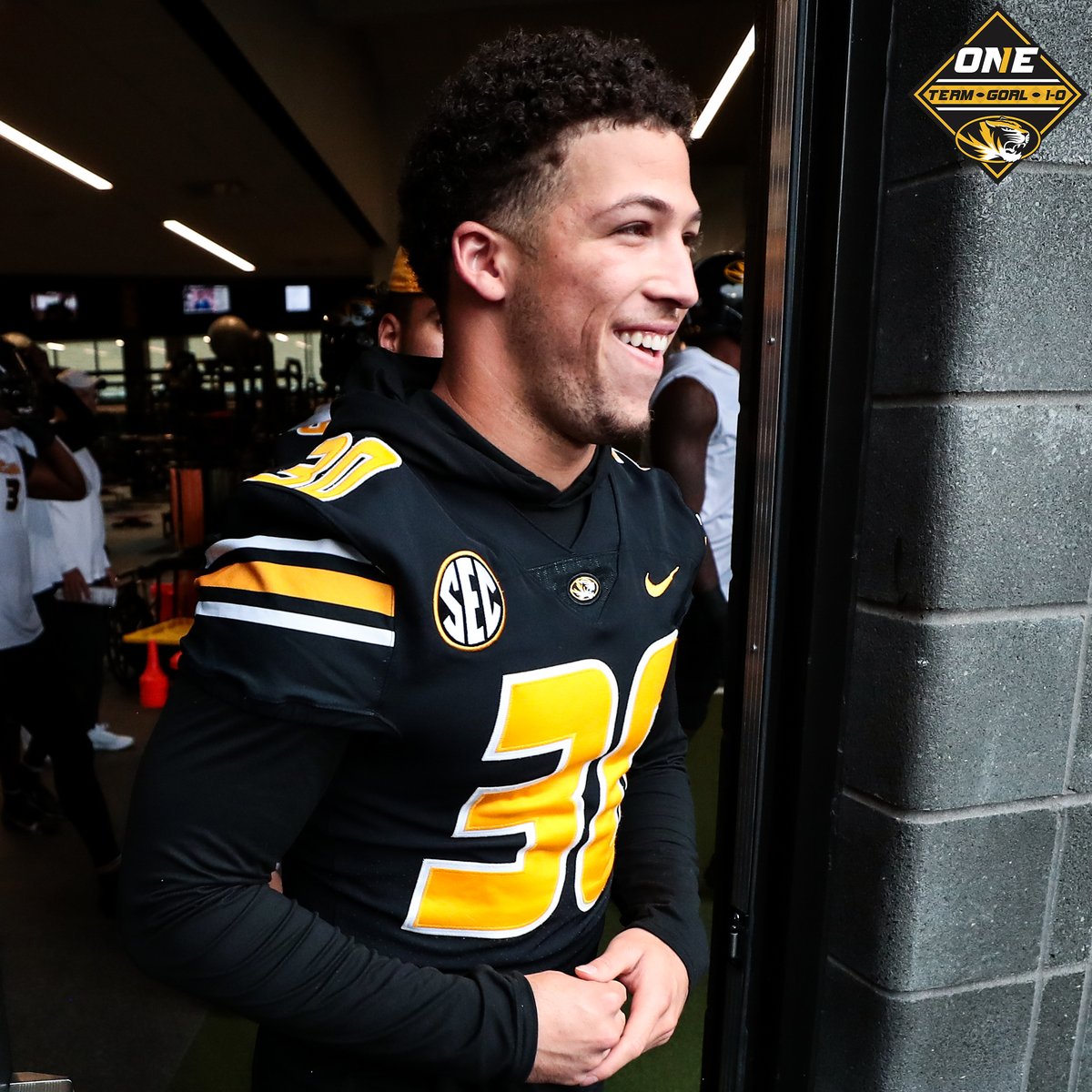 ⭐️ 2021-22 <a href="/SEC/">Southeastern Conference</a> First-Year Honor Roll

🔗 bit.ly/2122SECFYFB

#MIZ 🐯🏈