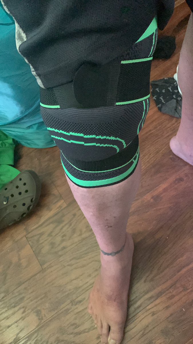 bunsofconyers's tweet image. Bun Daddy here. Just to let you know that I’m up and walking around with a knee brace. Honey Bun has been taking good care of me, letting me give her plenty of scratchies and petting. Thanks for the well wishes! ❤️🐇