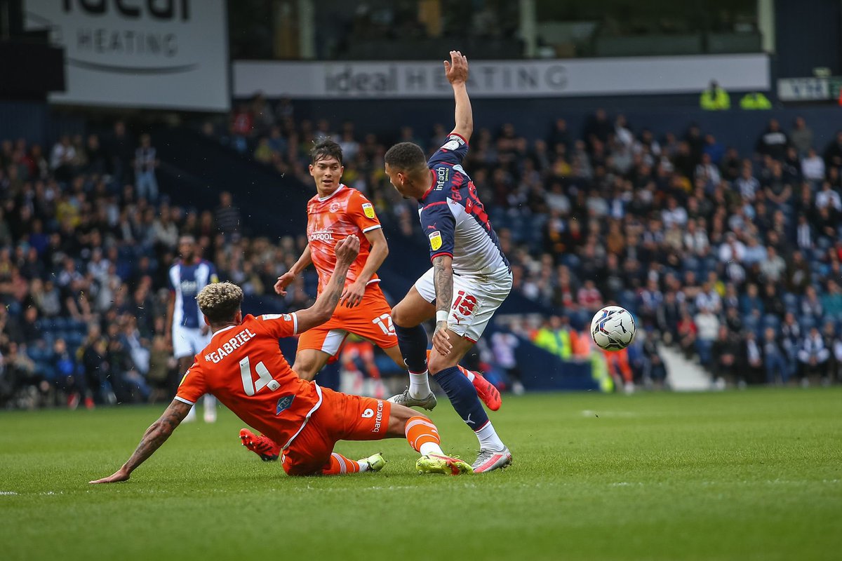 🍊 @BlackpoolFC #utmp