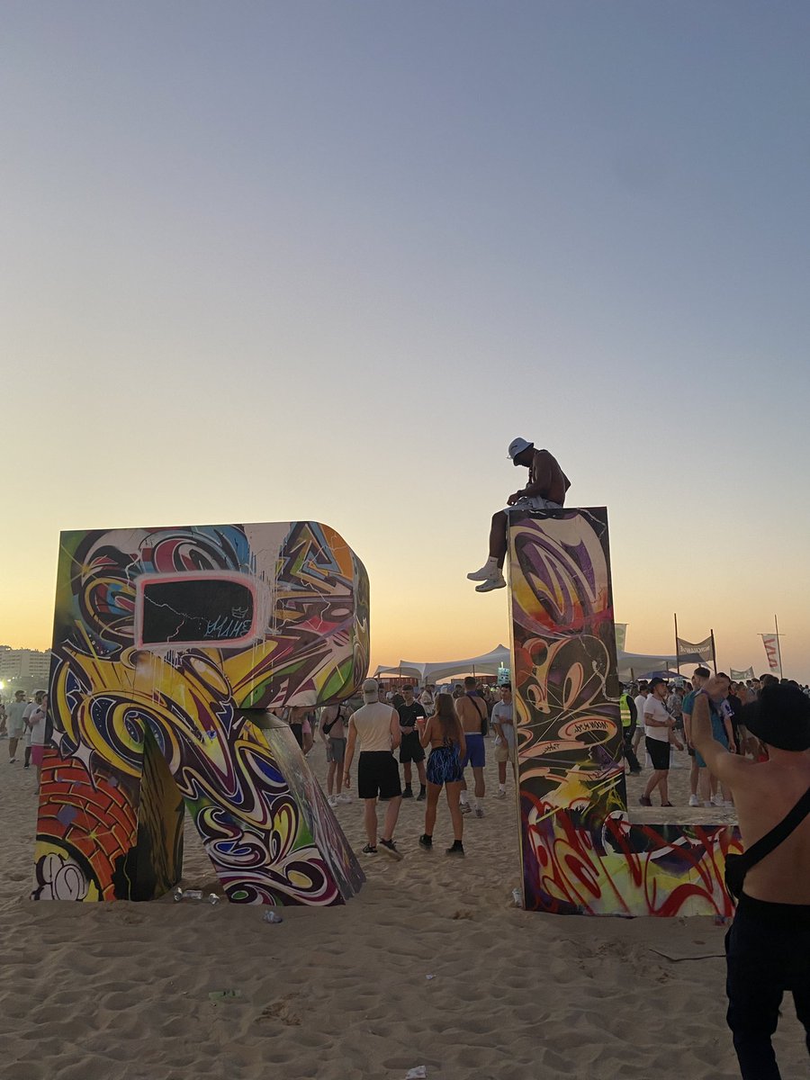 O2Lasfuck's tweet image. rolling loud portugal 2022 ❤️‍🔥 see you next year 🤘🏼 #rollingloud