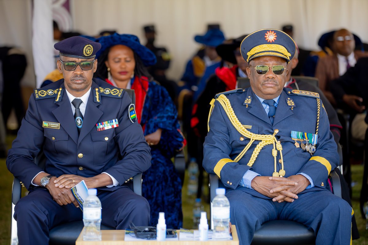 alueducation's tweet photo. We look forward to the impact the new graduates will have in their respective countries while being champions of ethical entrepreneurial leadership.
Thank you @Rwandapolice and CP John Bosco
Kabera.
#ALUConnect #RNPGraduationC https://t.co/m7aXdRIrY7
