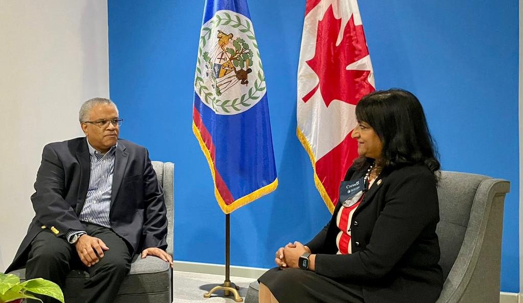 CanadainBelize's tweet photo. Frank and important discussion on key issues of the bilateral and multilateral relationship between π¨π¦ andπ§πΏ with the Honourable Minister of Foreign Affairs @EcourtbzeEamon @MFABelize #ValuedRelationship #CanadaBelize #Caricom #Partnership https://t.co/Bf6f7MXlbn