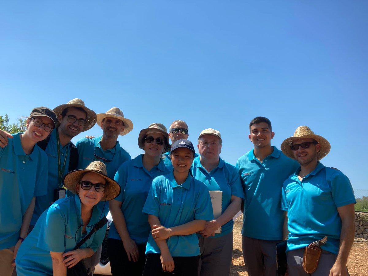 Blanca B. Landa tweet media