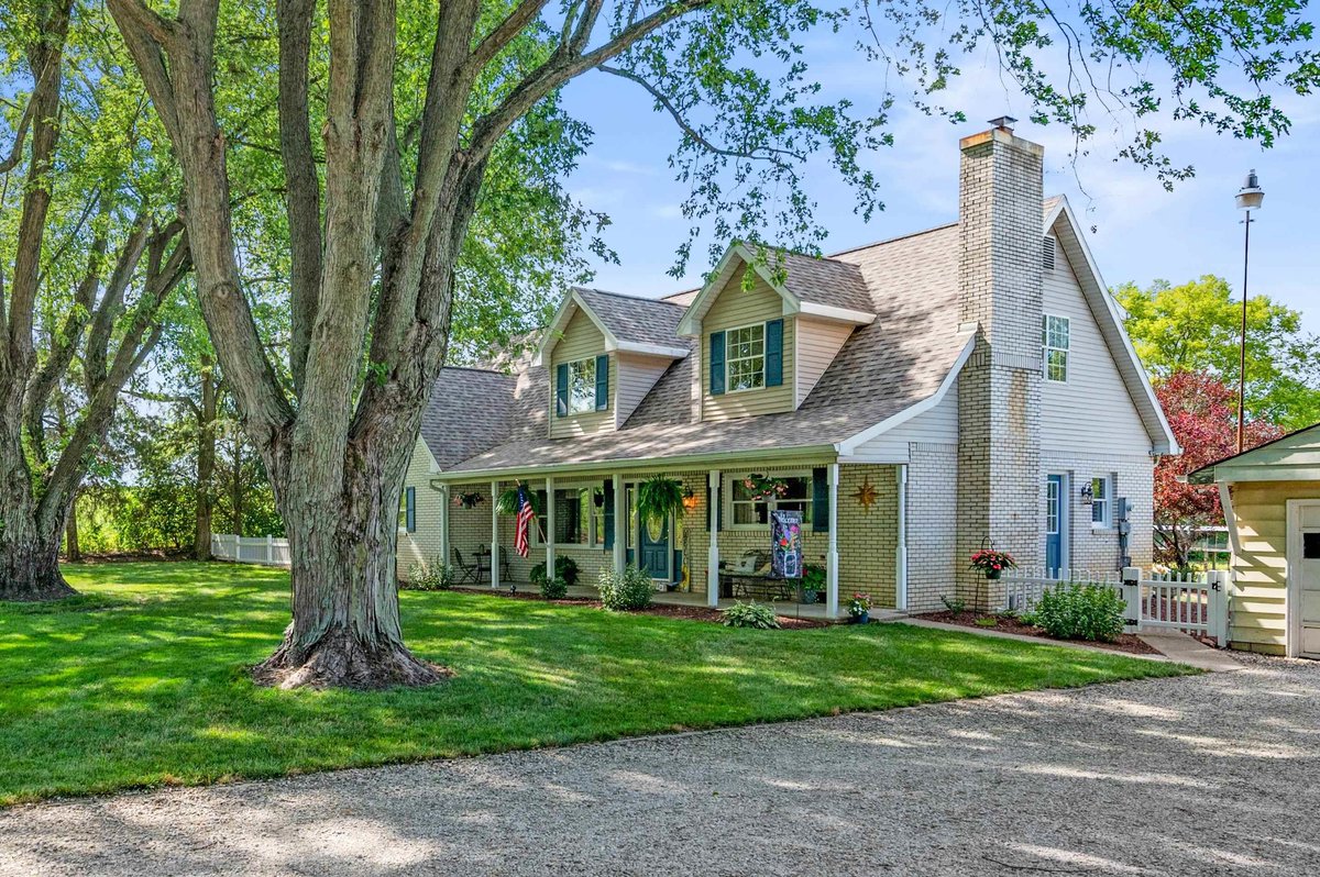 New Listing! $399,900.00, 4BR, 3BA, 10491 S Twilight Road, Daleville, IN 47334, Full Details 151456166.homesconnect.com/Listing/319512…