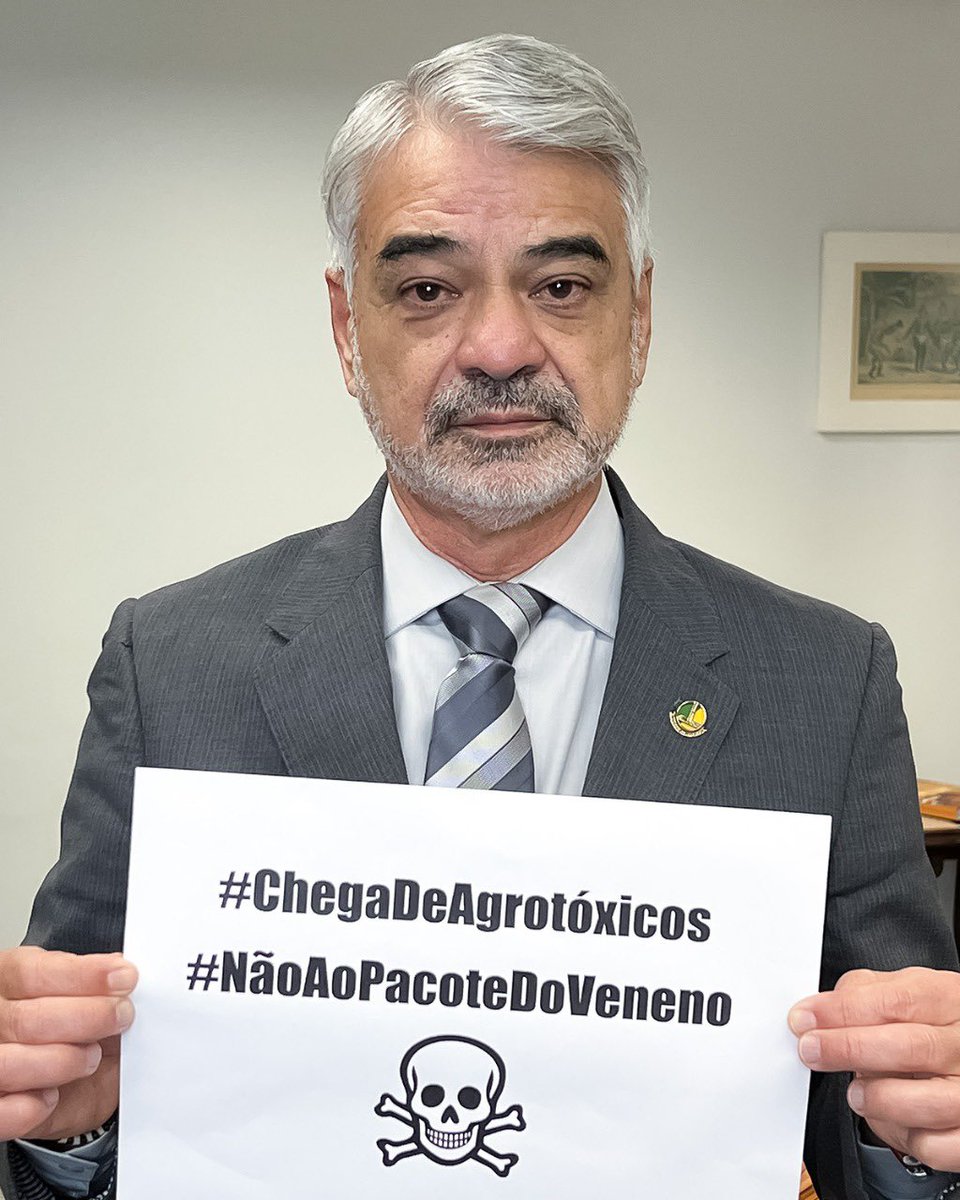 VITÓRIA! Conseguimos adiar a votação do PL do Veneno. A pressão funcionou e o Senado vai debater e ouvir o representante da ONU, que condena o projeto. Precisamos seguir atentos e mobilizados. Chega de Agrotóxicos!