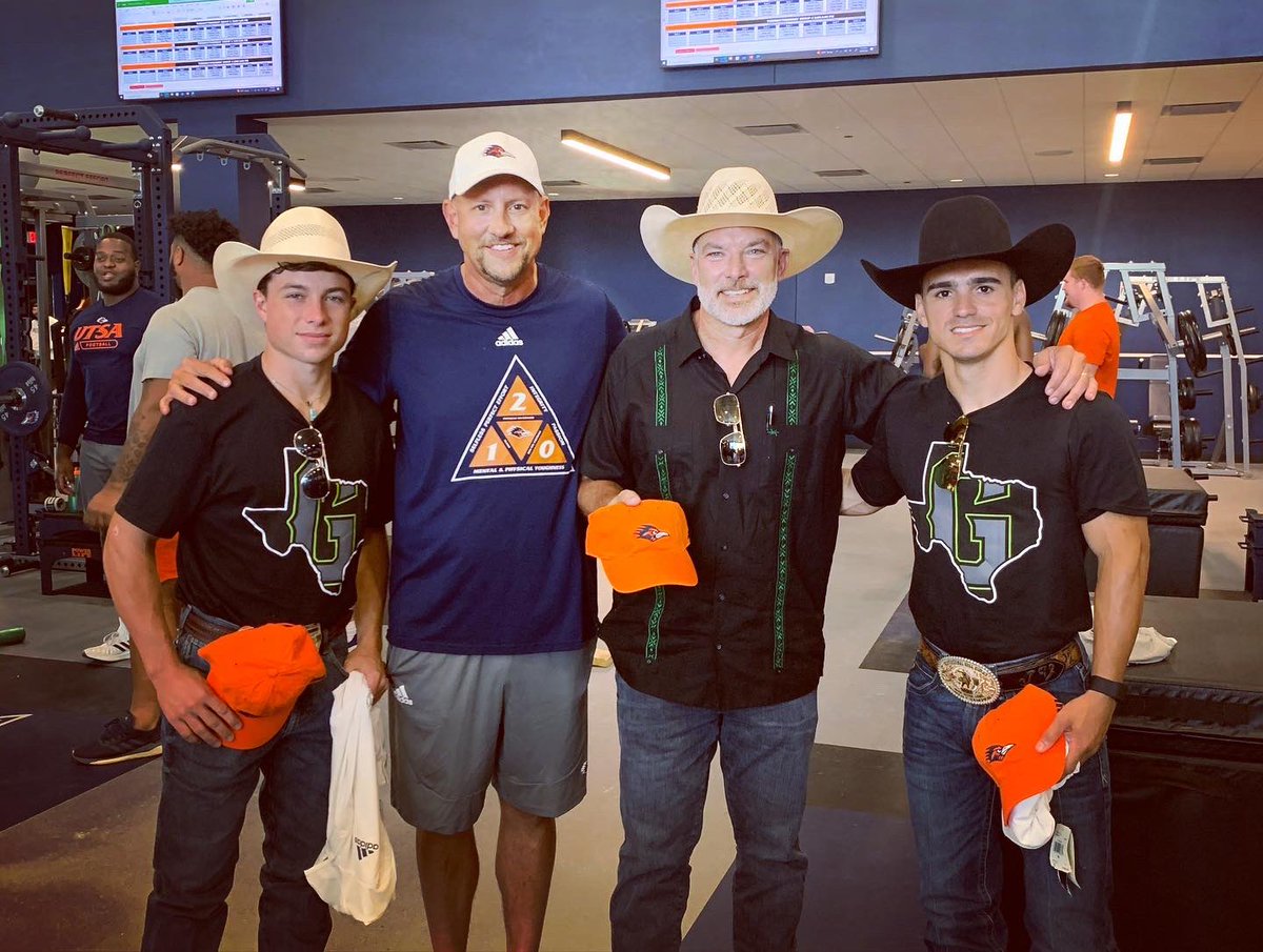 J J Gottsch (@jjgottsch) on Twitter photo Great visit w/ <a href="/CoachTraylor/">Jeff Traylor</a> & <a href="/UTSAFTBL/">UTSA Football 🏈</a> today. The <a href="/Austin_Gamblers/">Austin Gamblers</a> <a href="/JoseVitorLeme7/">José Vitor Leme</a> & <a href="/austin62139278/">austin richardson</a> got to talk bull riding with the boys. #210TriangleOfToughness #bulldontcare #ATXgamblers #BeCowboy Great visit w/ <a href="/CoachTraylor/">Jeff Traylor</a> & <a href="/UTSAFTBL/">UTSA Football 🏈</a> today. The <a href="/Austin_Gamblers/">Austin Gamblers</a> <a href="/JoseVitorLeme7/">José Vitor Leme</a> & <a href="/austin62139278/">austin richardson</a> got to talk bull riding with the boys. #210TriangleOfToughness #bulldontcare #ATXgamblers #BeCowboy