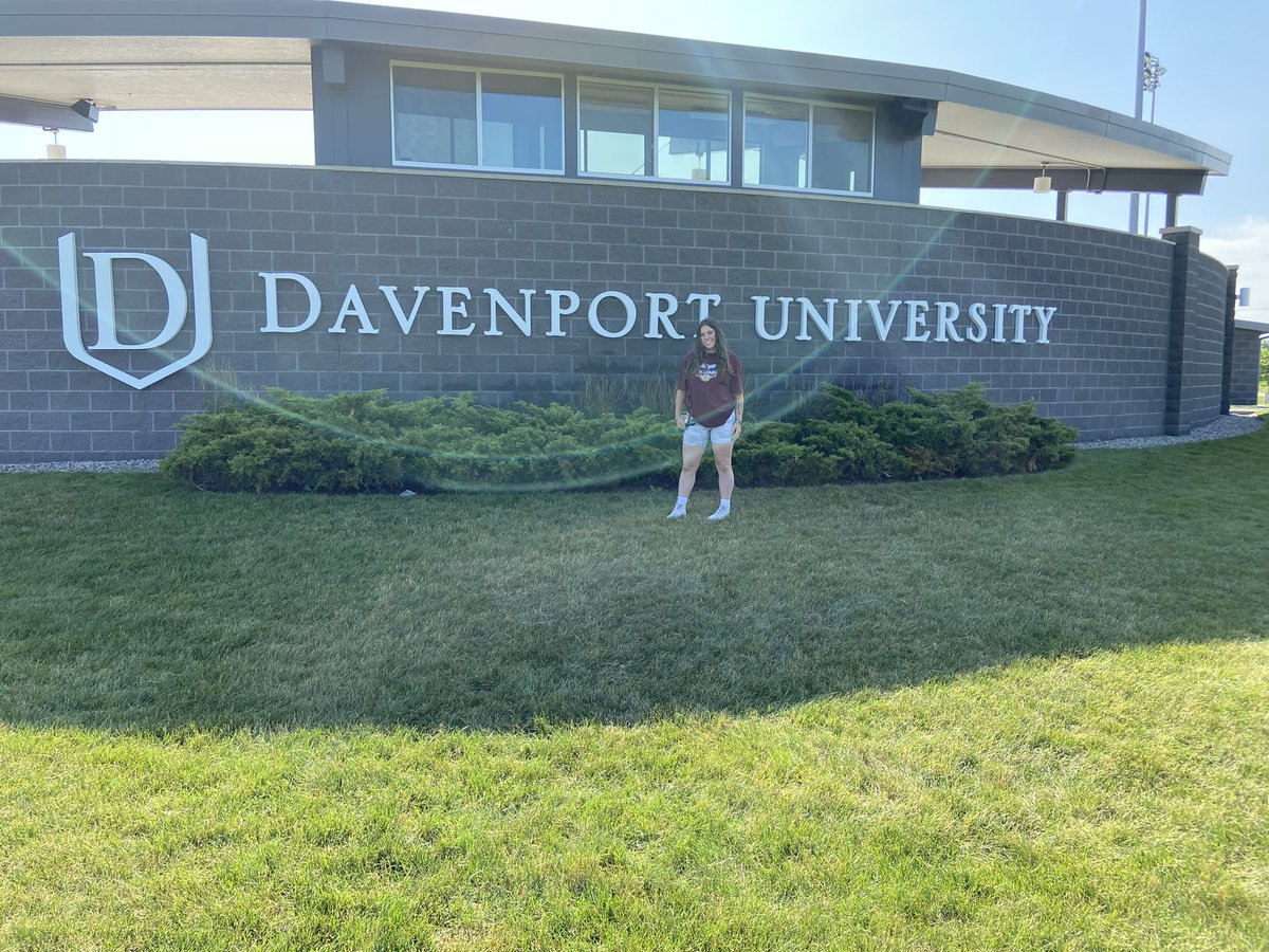 Had a AMAZING visit at Davenport University today beautiful school and awesome softball field! Thank you <a href="/KathrynBzdafka/">Kathryn Bzdafka</a> for having me i had the best time!! <a href="/DU_SBALL/">PANTHER SOFTBALL</a>