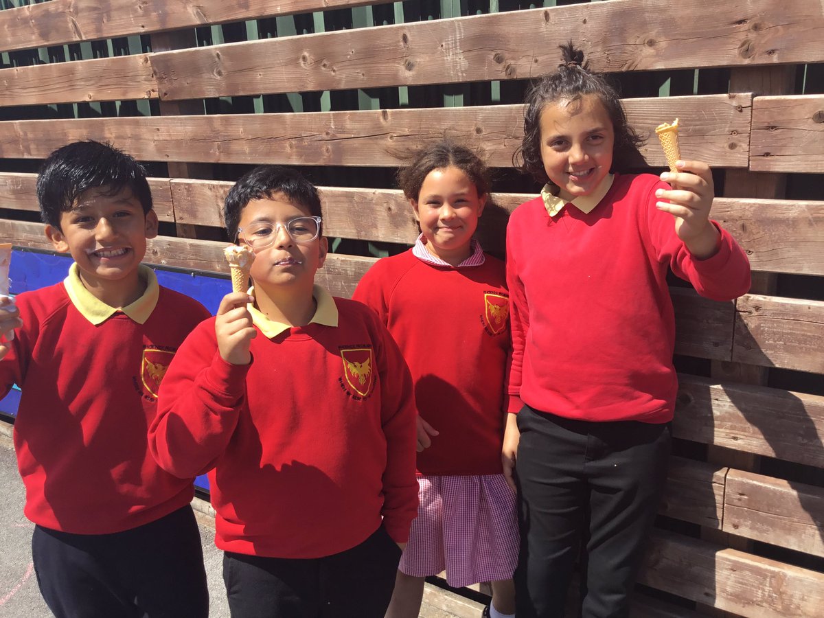 Year Five Phoenix Primary tweet media