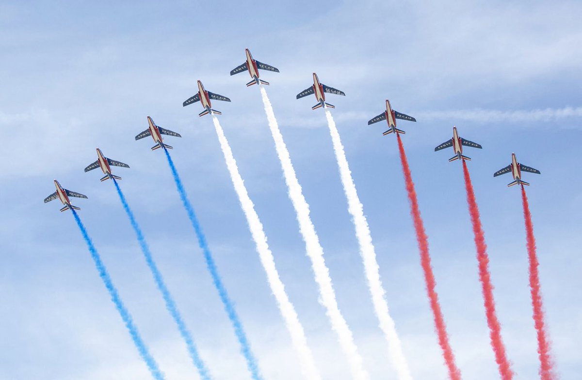 Bonne Fête!! A nos voisins!!