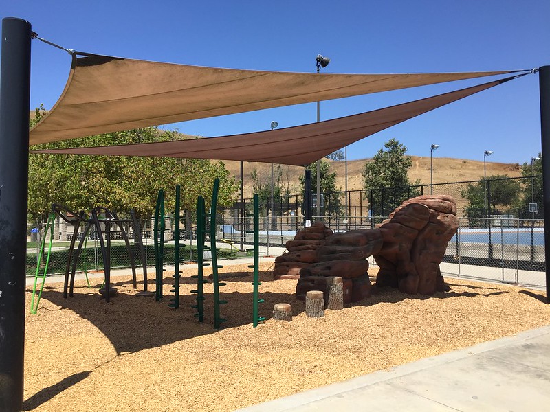 CunninghamRec's tweet photo. Having shade structures on your playground is a great way to enhance your design, make your playground more functional and encourage people to stay longer. #shade #shadestructures #parks #playgrounds #CunninghamRecreation More shade ideas at https://t.co/Z2Xo72oQAD https://t.co/GhjuuYGWSG