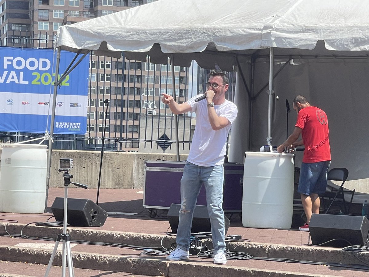 Klokwize's tweet photo. Just rocked the #HartfordFoodTruckFestival downtown which is becoming a tradition for your boy!  Never a bad time to make new listeners 😉😂 https://t.co/wLMOswfFo1