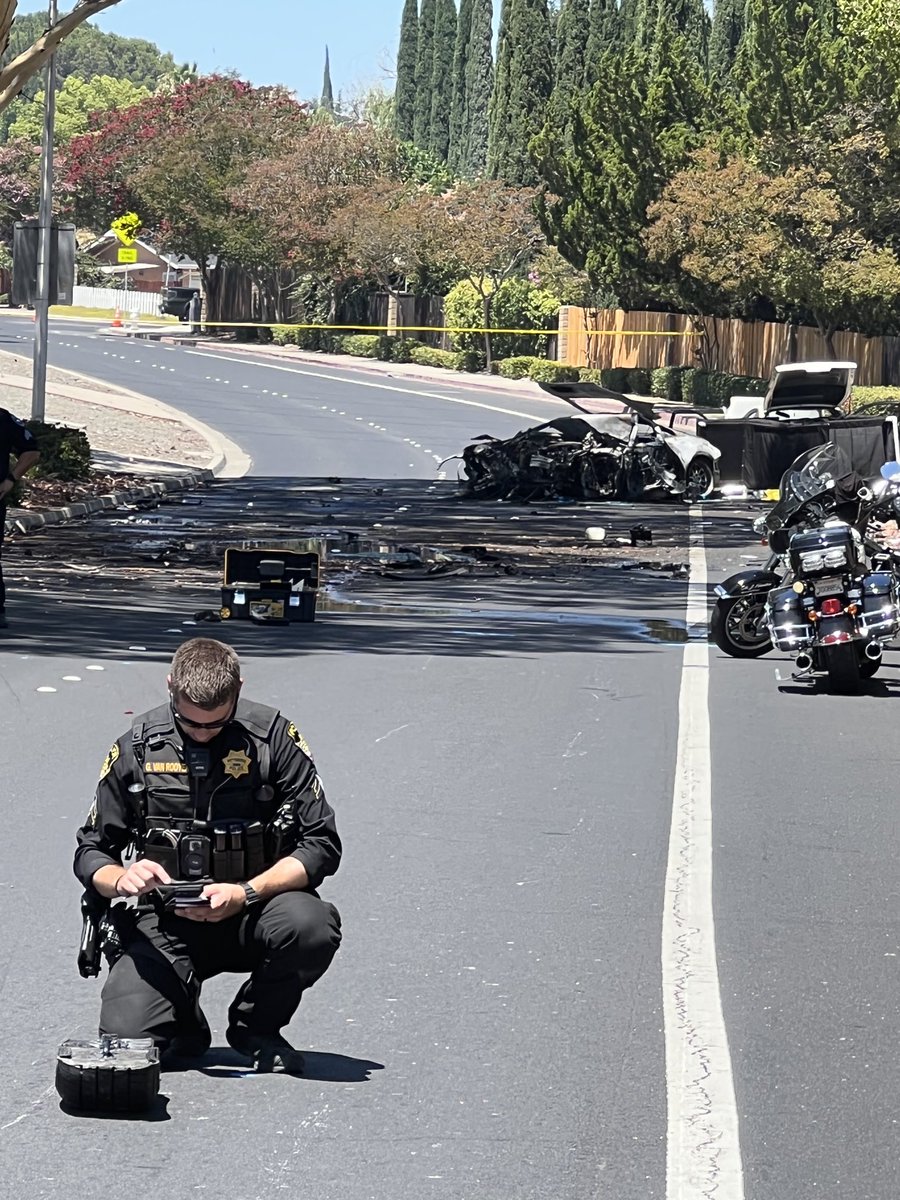 lrbrinkley's tweet photo. Horrific  accident in Antioch on James Donlan Blvd. One dead. Not much left of one of the cars. https://t.co/3qSumVAiYd