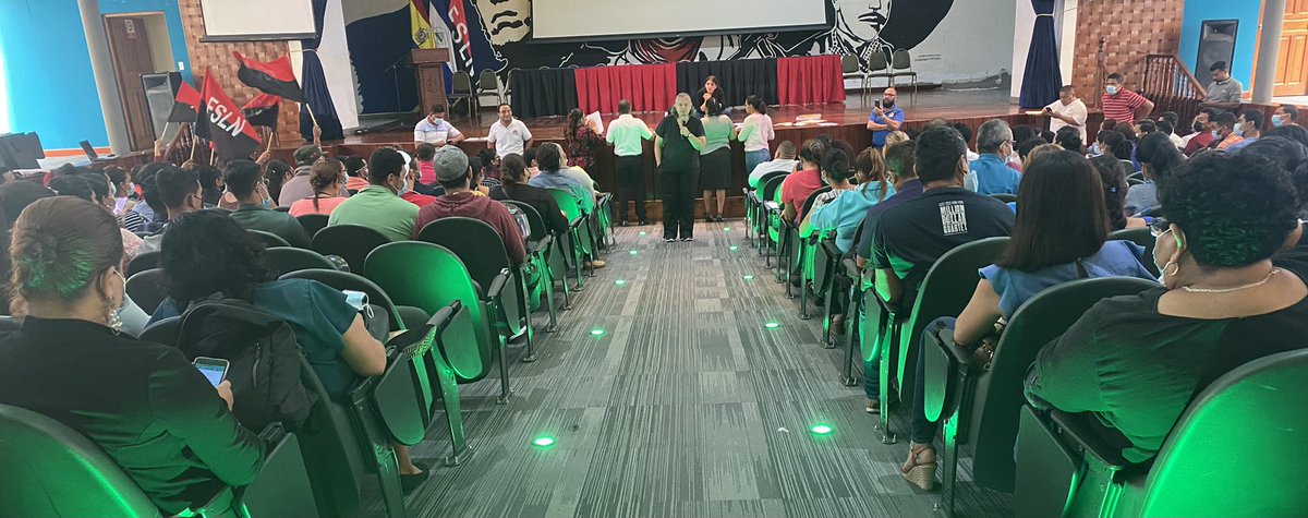 1/3 SIPROES-ATD el día de hoy afilió a Docentes Horarios, Encargados de Cátedra y Oficiales de Investigación de nuestra Bicentenaria UNAN-León como parte de la Restitución de Derechos de las y los trabajadores y del buen funcionamiento de 6% que nuestro Gobierno Sandinista ❤️🖤✌🏼