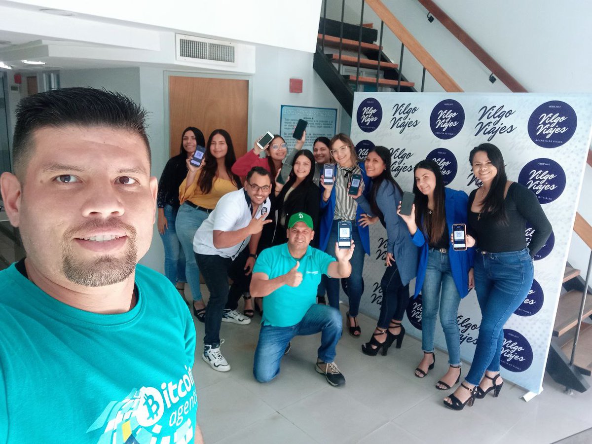 BCHLatam's tweet photo. El día de HOY se llevó a cabo un conversatorio en #Maracaibo acerca de #BitcoinCash con @darwinramirez09 y @miguelevg86 

Excelente trabajo muchachos con la empresa de viajes "Vilgo Viajes"
https://t.co/TbAGsvf4jK

#BCH #BCHLatam https://t.co/AkIRhf1mWl