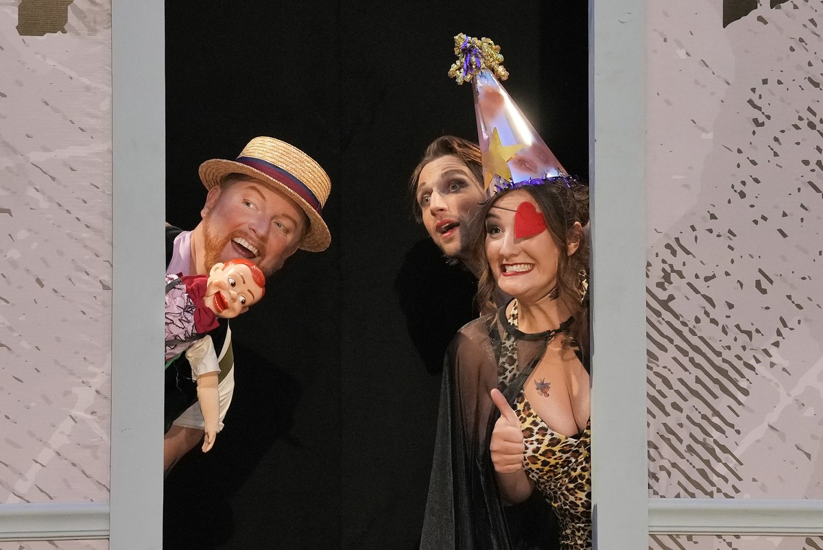 West Edge Opera tweet media