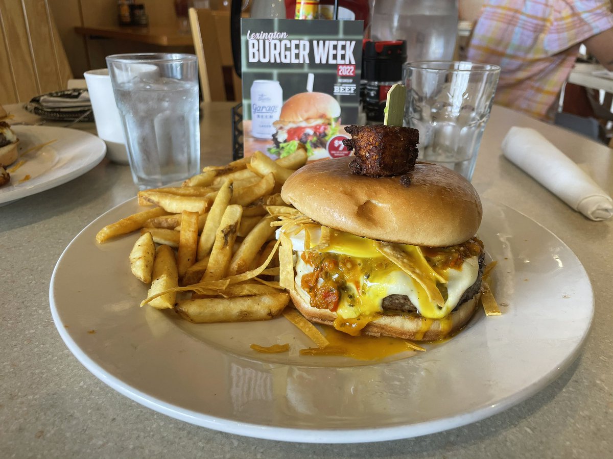 GaudetWeather's tweet photo. Today’s burger: Huevos Locos Burger from Wild Eggs. 👀🔥 #LexBurgerWeek https://t.co/qxQV9vKYv6