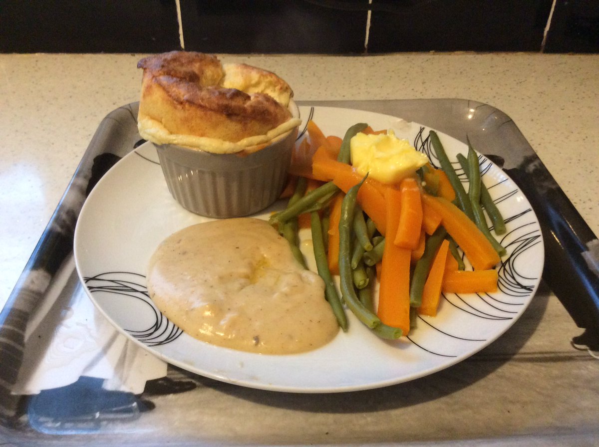Charleston_Rat's tweet photo. I got a double dose of #ChefRat for tonight! My main meal was a cheese soufflΓ© with spicy cheddar sauce and buttered veg. And for dessert, a slice of bublanina (itβs kinda like a sharp-tasting fruit cake) https://t.co/Kw3nsx8u9L
