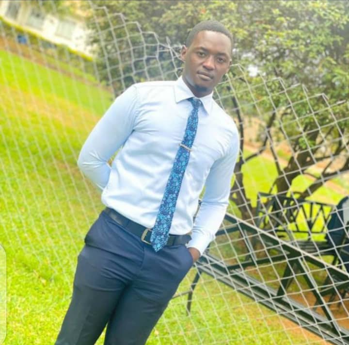 FredricSedrick's tweet photo. Rest in peace comrade. 
Why saying that @nup did the massacre??
Guys no party sends its candidates to do such.
#letsnotspreedhatred
@NUP_Ug @HEBobiwine @MusiriDavid @FDCOfficial1 @dericnamakajo1 @akorising @jeema256 @HonBasalirwaA https://t.co/1cEKmhOfis