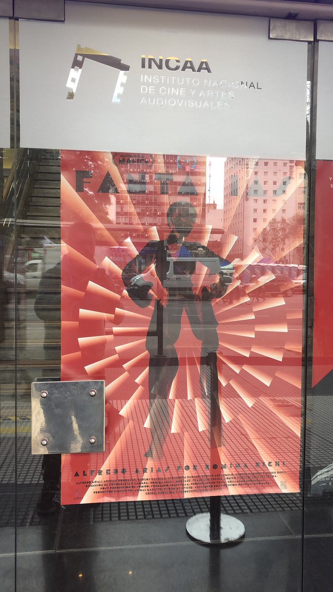 lumencine's tweet photo. #fantarias ya en la puerta del gaumont!
#rominarichi
#corchogaristo
#cine
#alfredoarias
#teatro
#documental
#cinedocumental
#estrenos https://t.co/QvxDHgzp7w