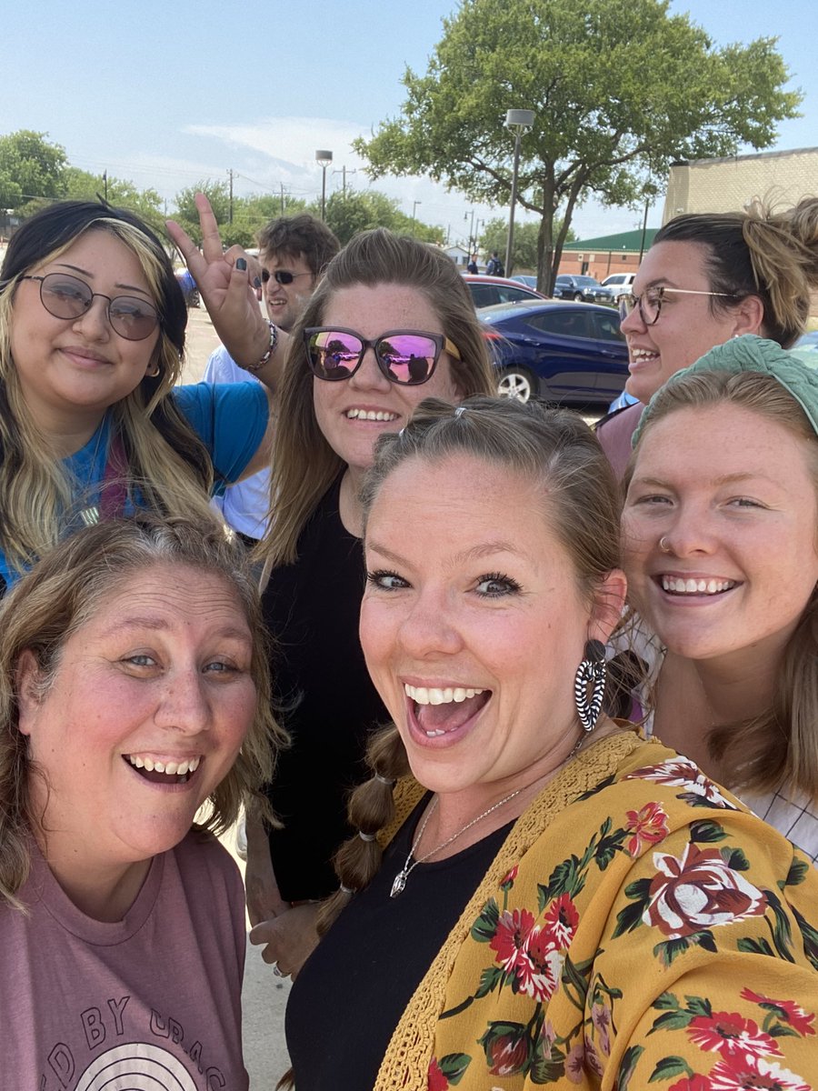 Ms_Hoffmaestro tweet media