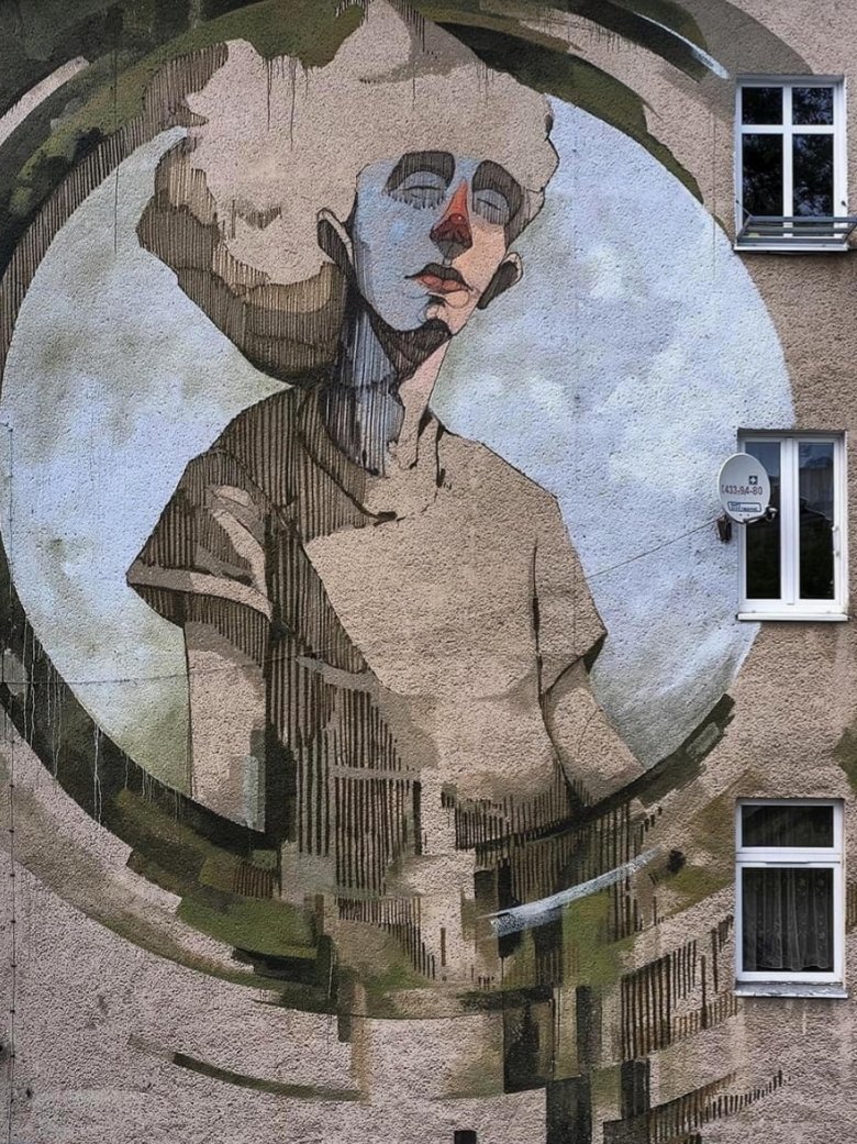 #streetart.  #urbanart.  #mural 
By : Sepe ( Michal Wrega )