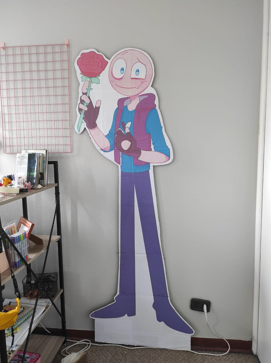 AvocadoCatt's tweet photo. HEHEHE DID A 6'1 FEET TALL PETER WITH @chopiellie
I might be cringe but I'm free 
#YourBoyfriendPeter https://t.co/Qpc6pmsU2z