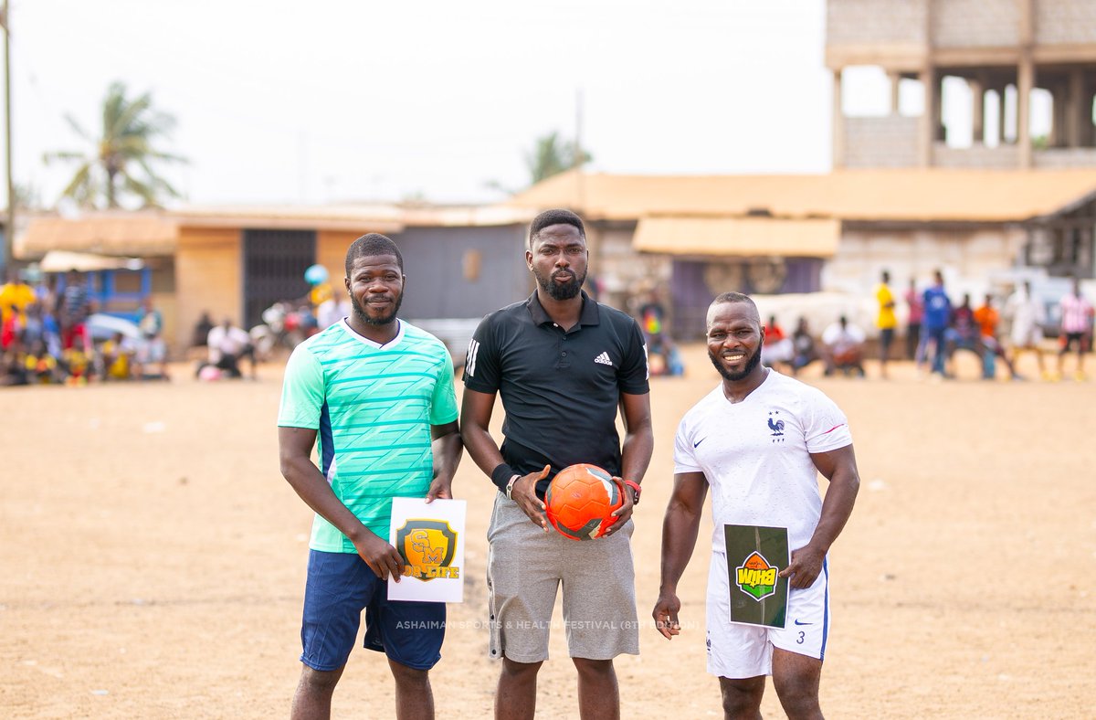 Decathlonian's tweet photo. @Hitz1039FM @shattawalegh Ashaiman community played a unity match between SM fans and BHIM fans on Sallah day (10.07.2022). They have a growing Fanbase in Ashaiman. This is the 8th edition - No Storm, No Boss....Until when..hmmm..!! https://t.co/P917sTEcJG