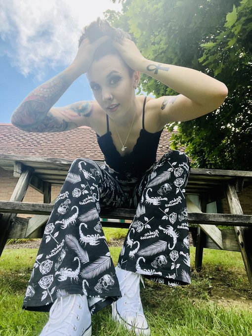 season 24, episode 1 https://t.co/9c5rDB5XXb<a href="/tag/twitchcon2022"class="tags"><span>#twitchcon2022</span></a>