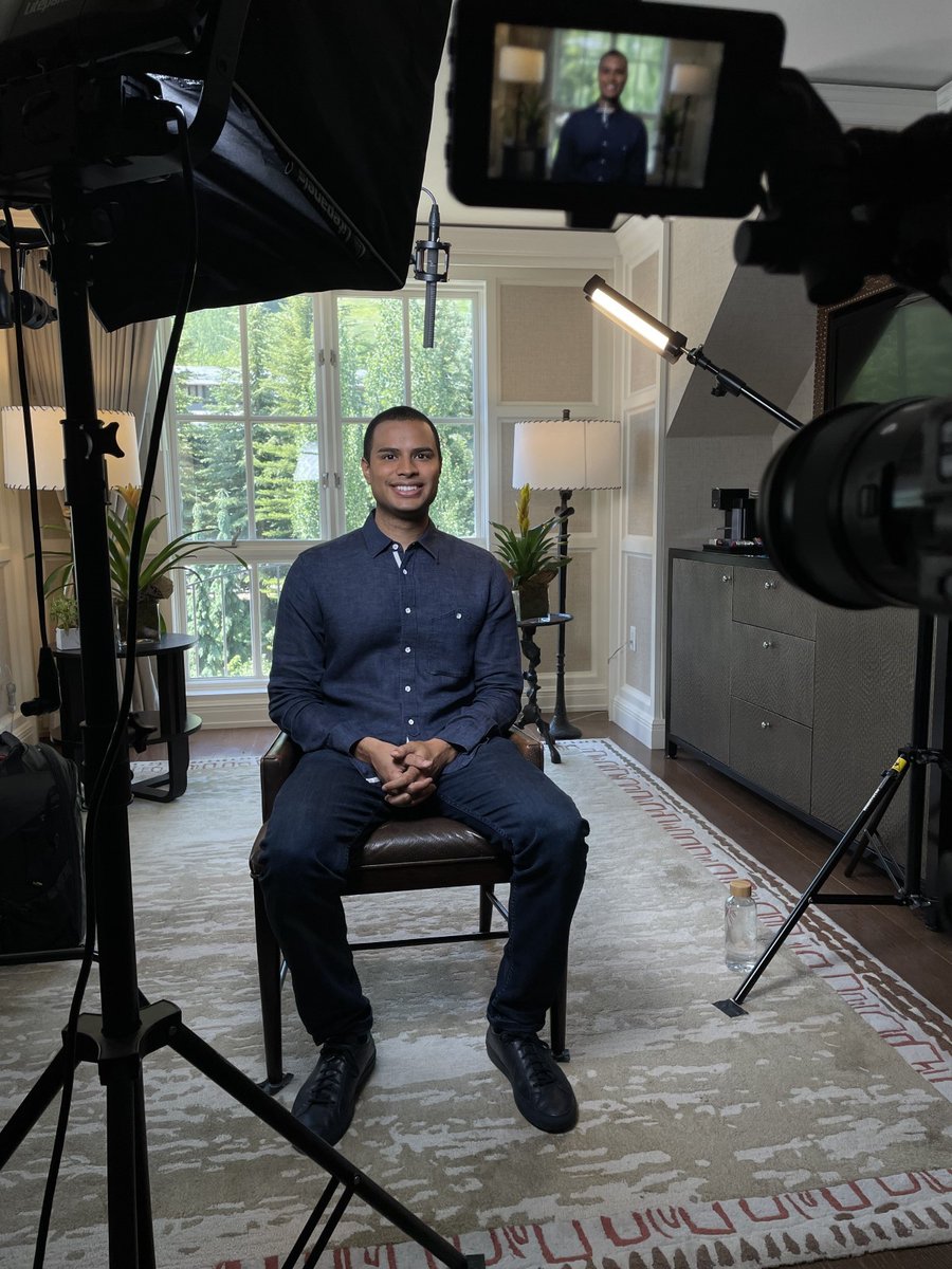 NYSE's tweet photo. #FutureInFive with @RyanAWms, Founder and Executive Chairman of @CadreRE: “Success is not a linear path. There are always going to be obstacles, which means you need to be able to absorb uncertainty and ambiguity, and still be able to move forward with conviction.” #FortuneTech https://t.co/84J9q0uOXx