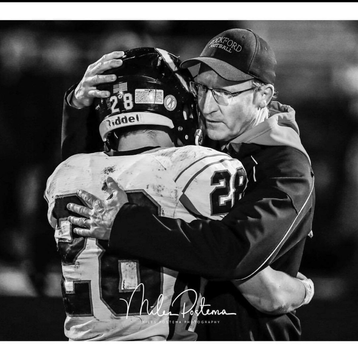 RockfordRamsFB's tweet photo. TBT for Coach Richardson!! A Rockford football coach for over 20 years. Current @Rockfordwrest HC, and Varsity ILB/Special teams Coach. He brings so much knowledge to our team and tremendous leadership. Thank you Coach for fueling this teams 🔥 https://t.co/n5212KtJXT