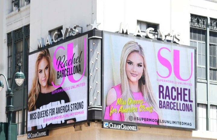 BarcellonaR's tweet photo. Representing Miss Queens for America Strong on the Macy's billboard in Times Square!
#inclusion #representationmatters #missqueensforamericastrong #misspageant #missforamericastrong #missnyforamerica #newyork #abilitybeyonddisabilities #excited https://t.co/QfAHfyzDji