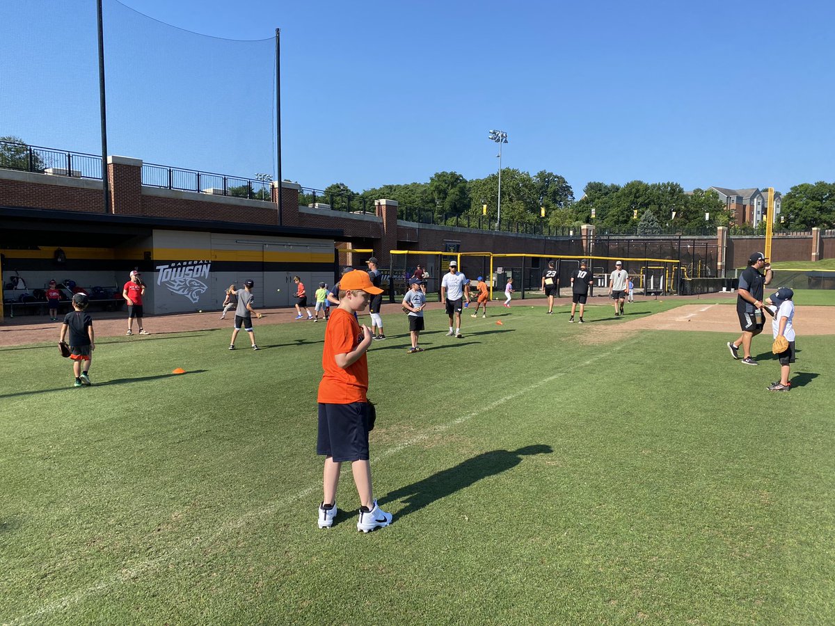 Towson Baseball tweet media